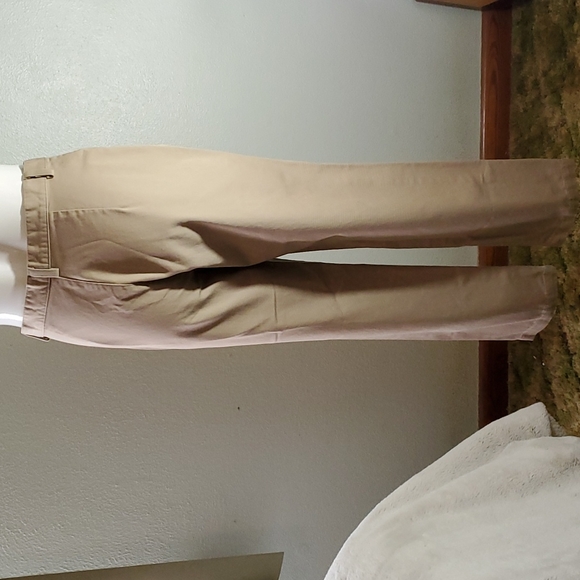 DOCKERS WOMEN'S Cotton-Flat Front-Straight Leg-Khaki Pants - EUC - Sz 6P. - Picture 4 of 13